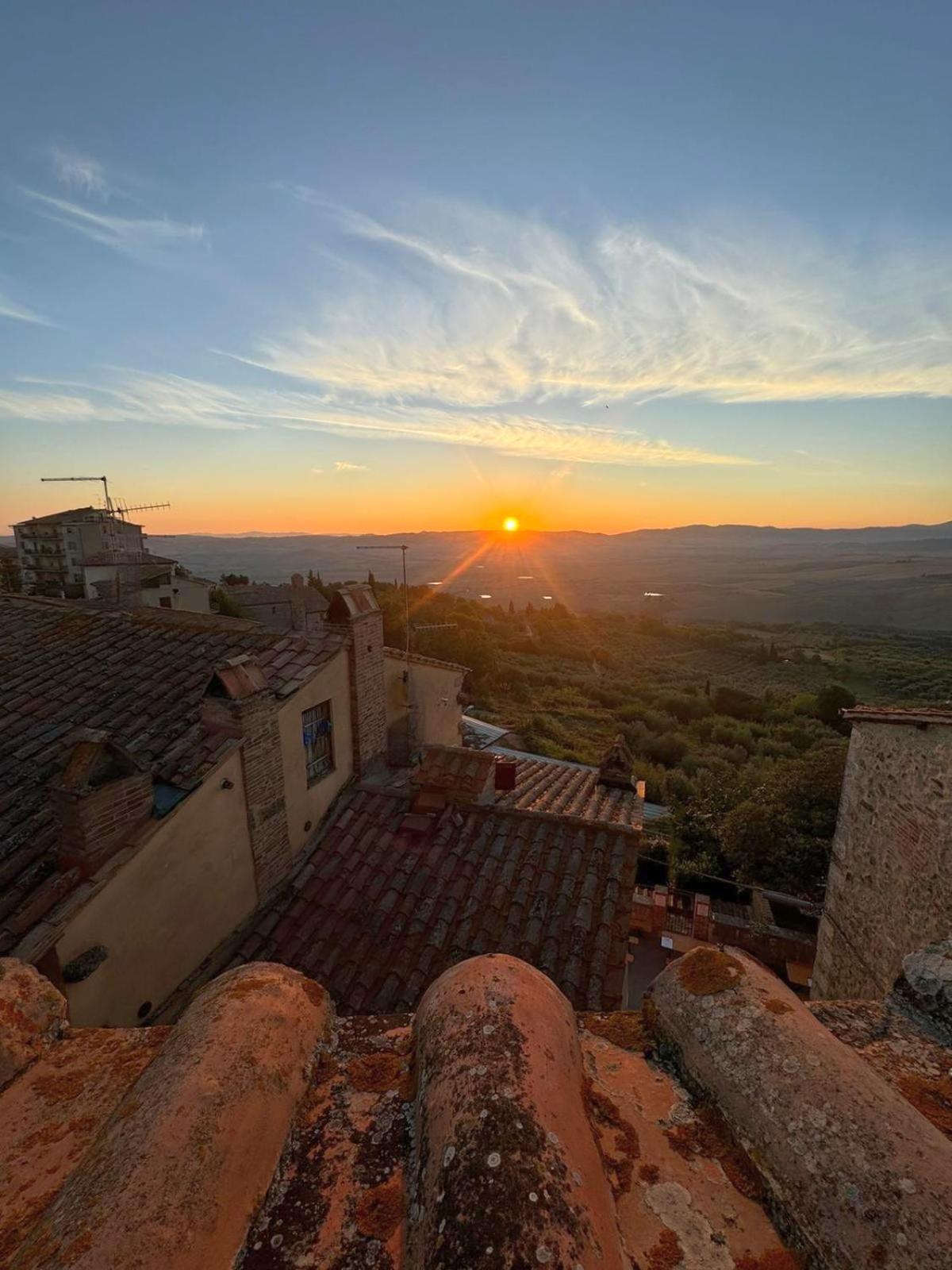 דירות Castiglione dʼOrcia La Terrazza Sulla Val D'Orcia מראה חיצוני תמונה