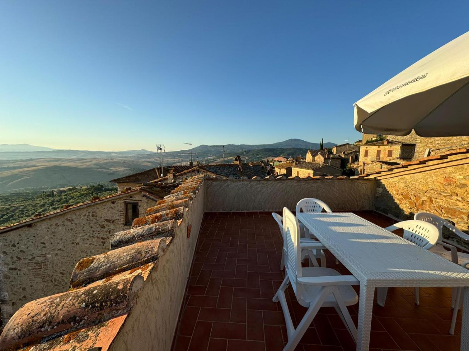 דירות Castiglione dʼOrcia La Terrazza Sulla Val D'Orcia מראה חיצוני תמונה